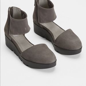Eileen Fisher MESH TUMBLED NUBUCK WEDGE in black